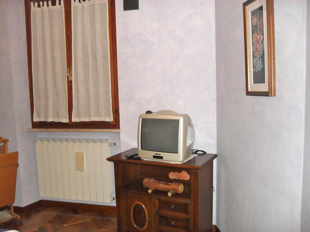 Affittacamere Casa Sofia Anghiari Habitación foto